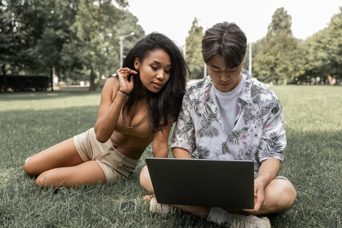 National Girlfriend Day 2026: Date and Celebration Ideas
